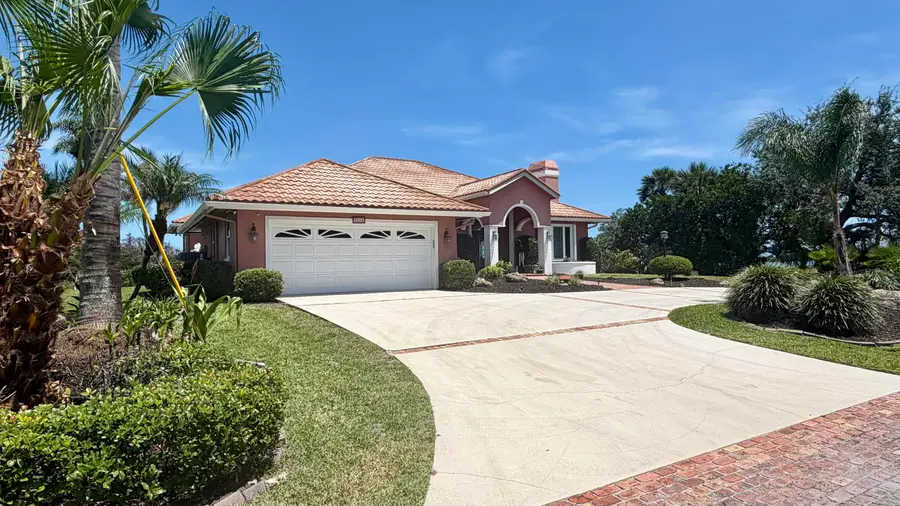 3556 Lucia Drive, Vero Beach, FL 32967 - #3