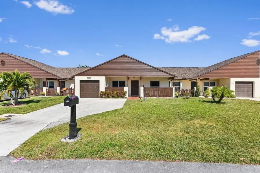 8515 Lake Point Court, Lake Worth, FL 33467 - #2