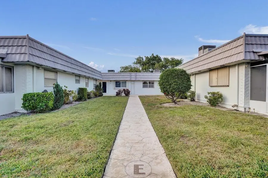 108 Valencia Boulevard #E108, Delray Beach, FL 33446 - #3