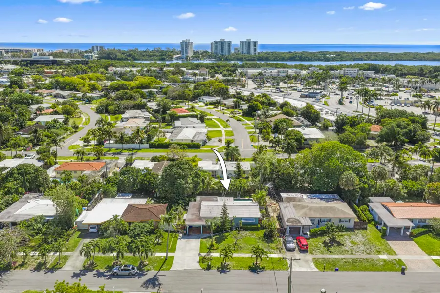 2136 NE 4th Court, Boca Raton, FL 33431 - #2