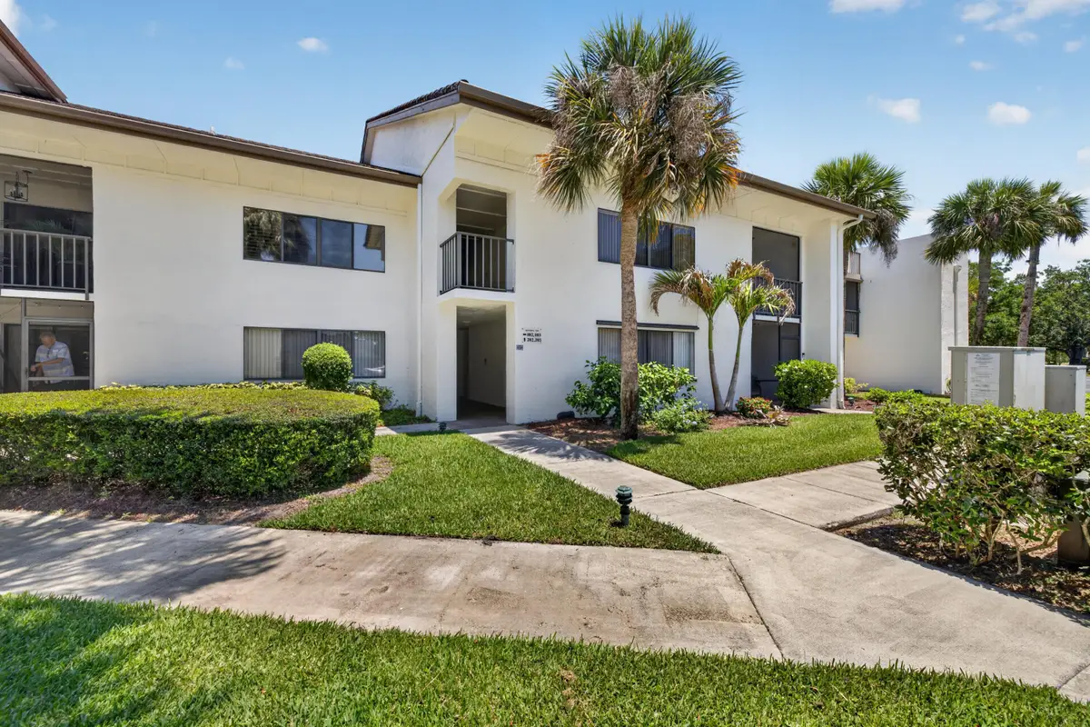 3500 Twin Lakes Terrace #202, Fort Pierce, FL 34951 - #1