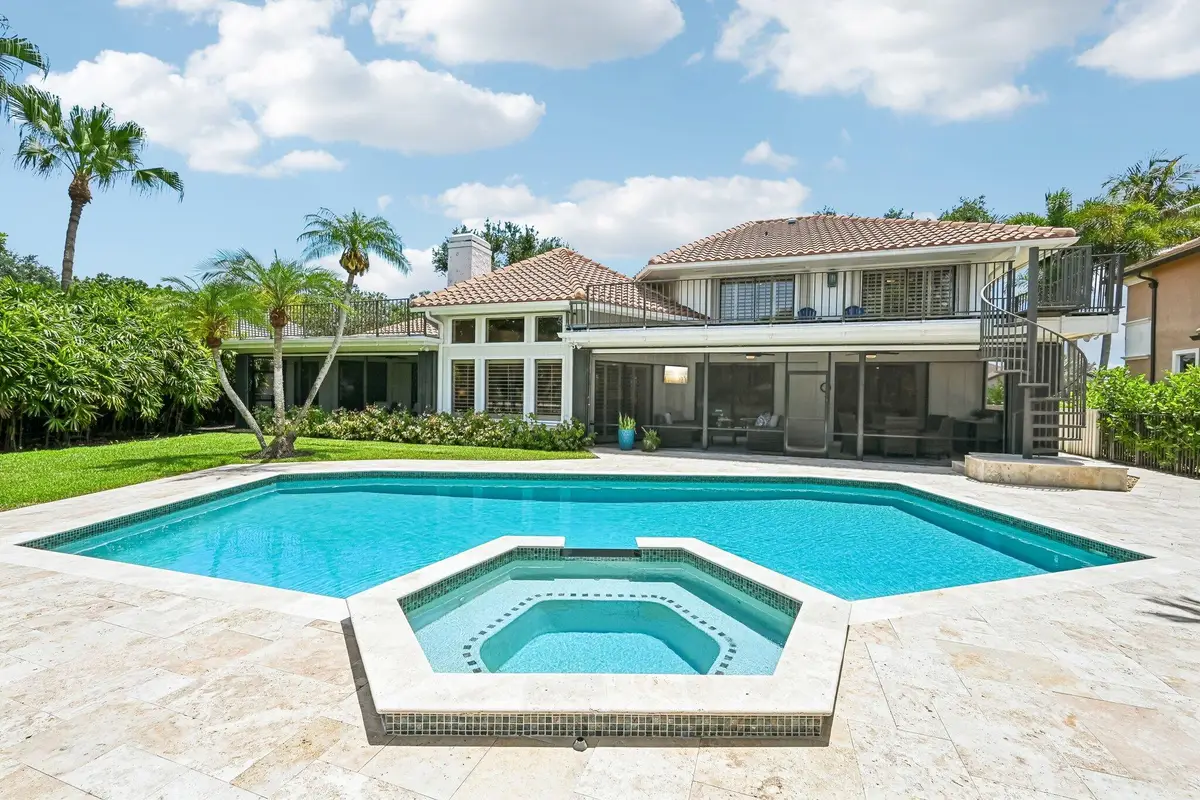 15 Carrick Road, Palm Beach Gardens, FL 33418 - #1