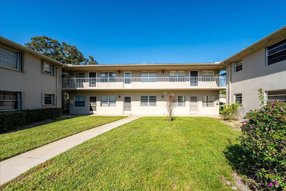 28 Lake Vista Trail #105, Port Saint Lucie, FL 34952 - #1