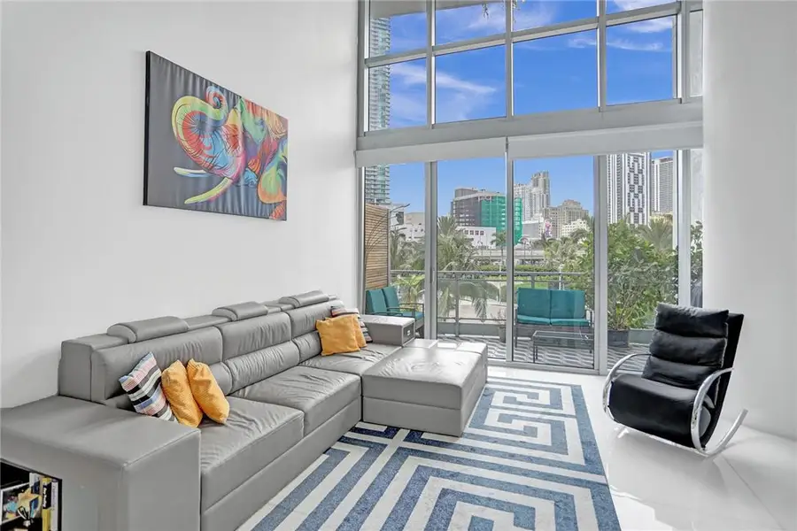 90 SW 3rd Street #Th300b, Miami, FL 33130 - #3