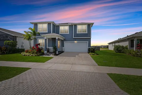 10222 SW Orana Drive, Port St Lucie, FL 34987