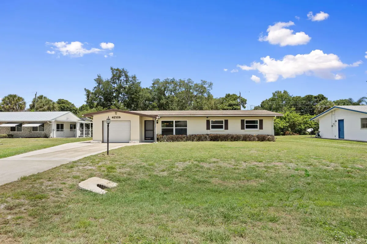 7408 Santa Rosa Parkway, Fort Pierce, FL 34951 - #1