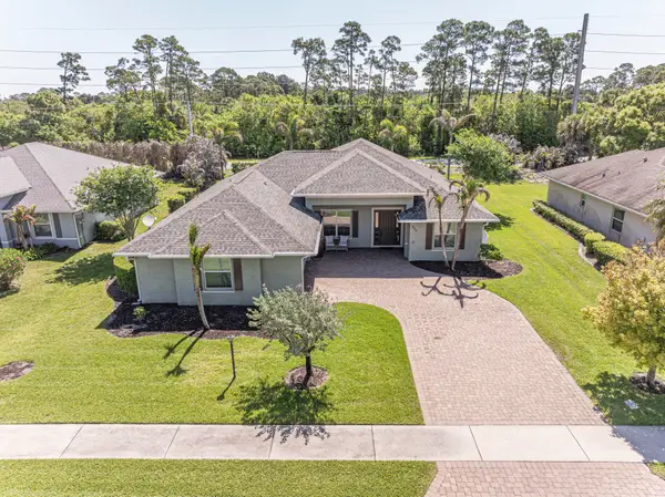 922 Yearling Trail, Sebastian, FL 32958