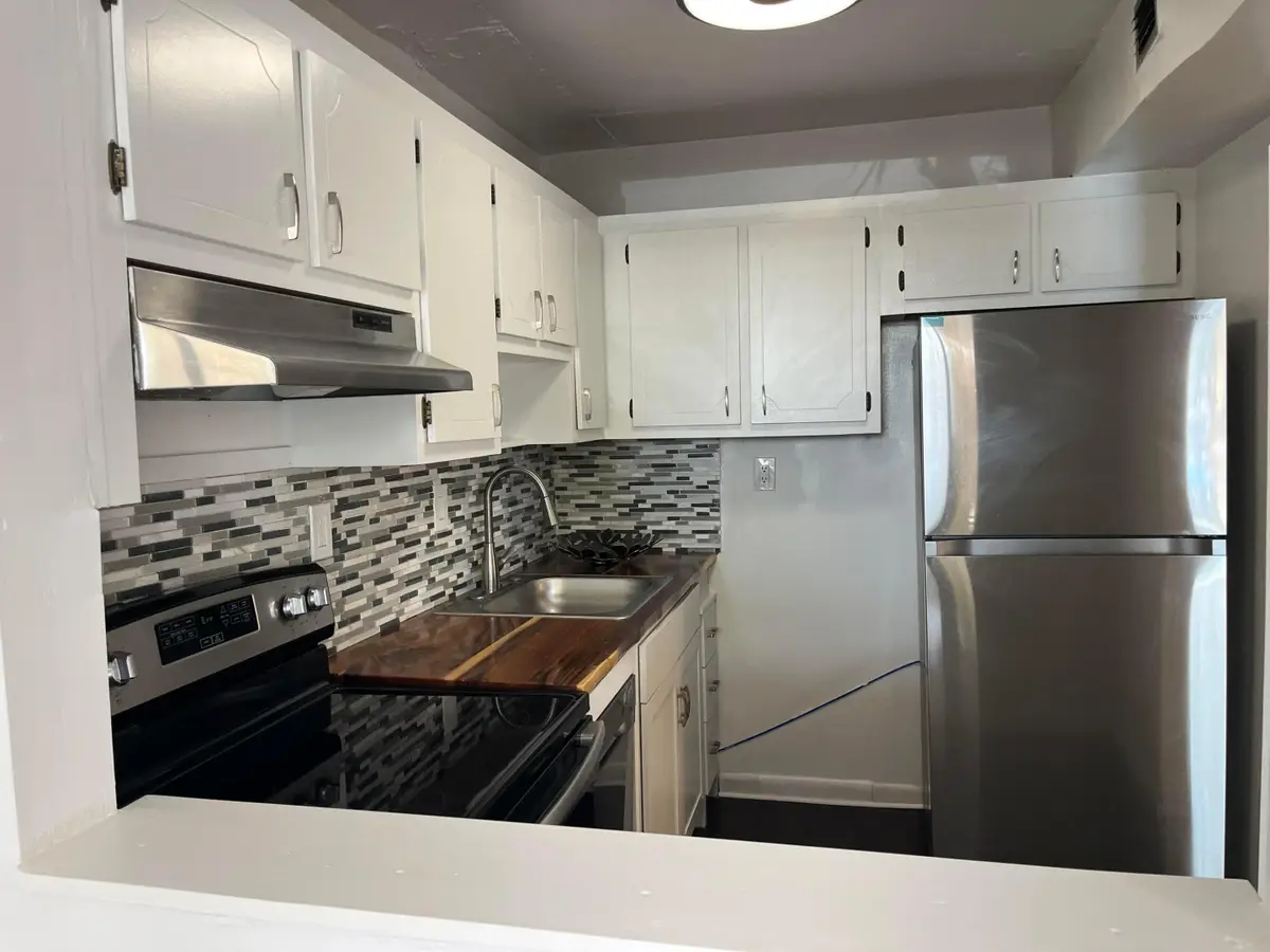 9141 Sunrise Lakes Boulevard #115, Sunrise, FL 33322 - #1