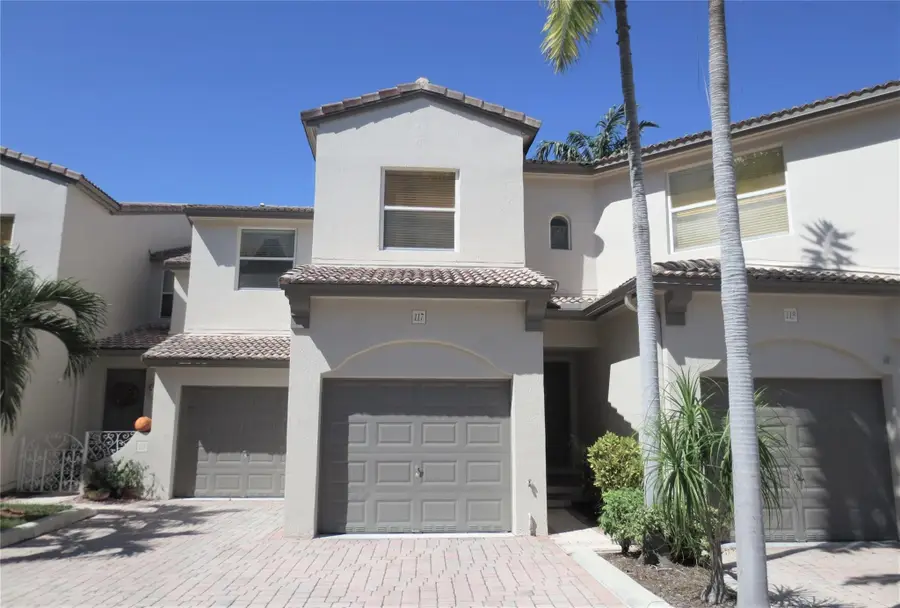 1900 Oceanwalk Lane #117, Lauderdale By The Sea, FL 33062 - #2