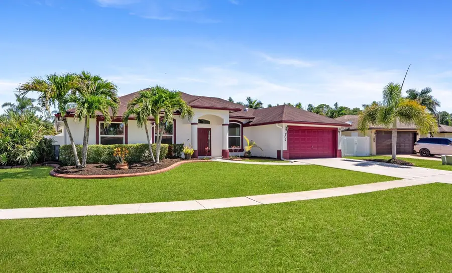 107 Sycamore Drive, Royal Palm Beach, FL 33411 - #2