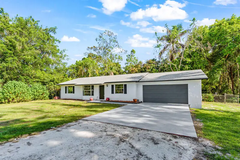 11852 N 47th Rd Road N, The Acreage, FL 33411 - #2