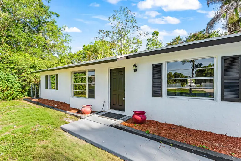 11852 N 47th Rd Road N, The Acreage, FL 33411 - #3
