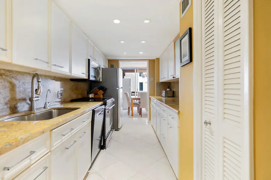 3570 S Ocean Boulevard #610, South Palm Beach, FL 33480 - #3