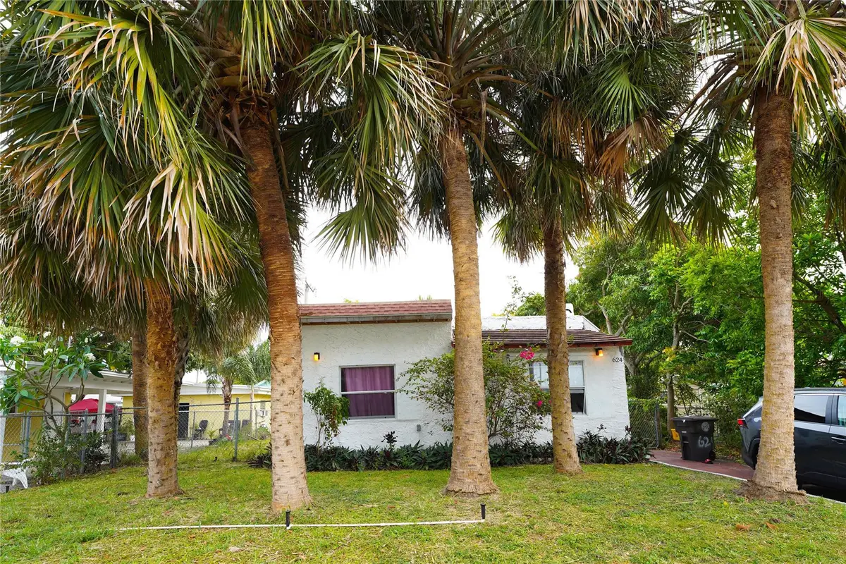 624 51st Street, West Palm Beach, FL 33407 - #1