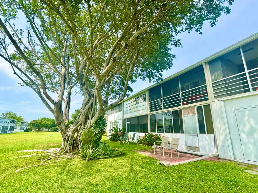 203 Farnham I #203, Deerfield Beach, FL 33442 - #3