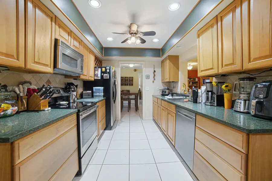 1009 NE 18th Street, Belle Glade, FL 33430 - #3