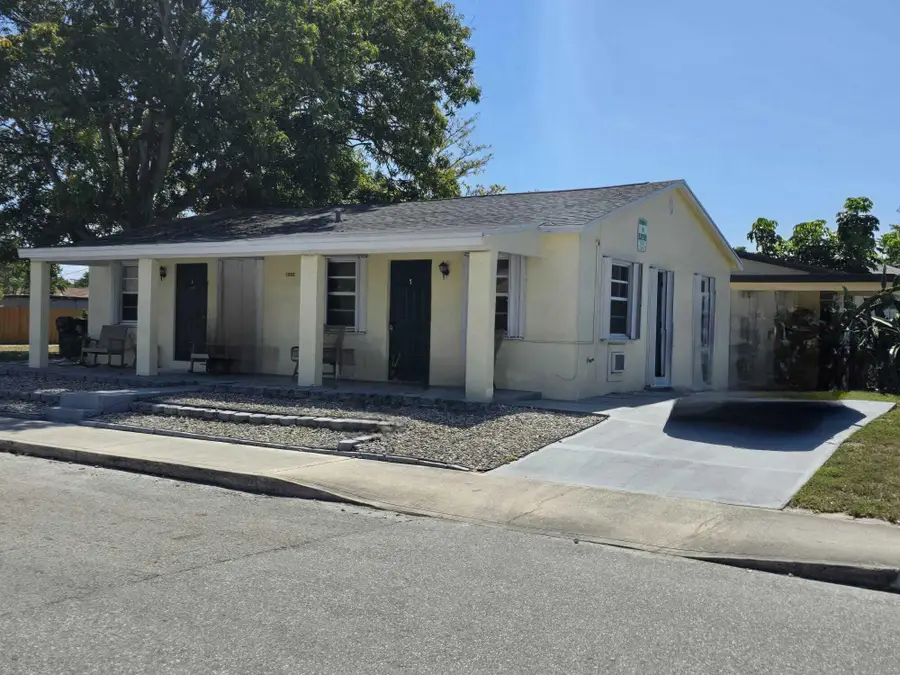 1202 S M Street, Lake Worth Beach, FL 33460 - #2