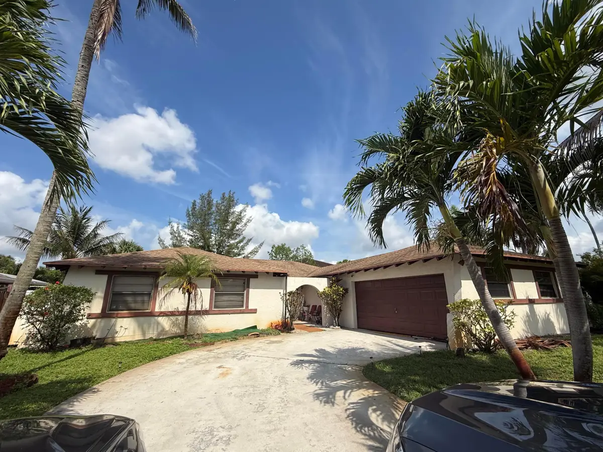 915 Ryanwood Drive, West Palm Beach, FL 33413 - #1