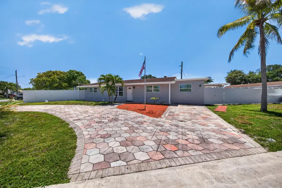 650 NW 38th Place, Deerfield Beach, FL 33064 - #2