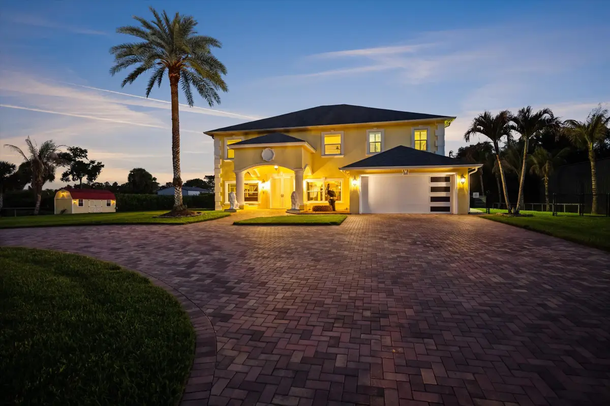17948 N 33rd Rd Road N, The Acreage, FL 33470 - #1