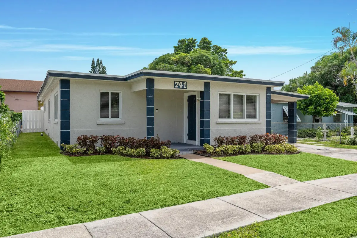 741 W 10th Street, Riviera Beach, FL 33404 - #1