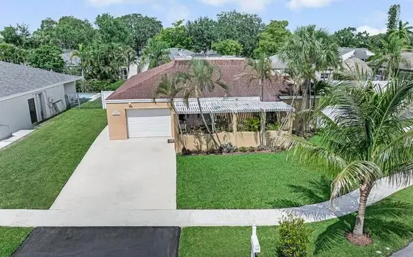 4957 SW 94th Terrace, Cooper City, FL 33328