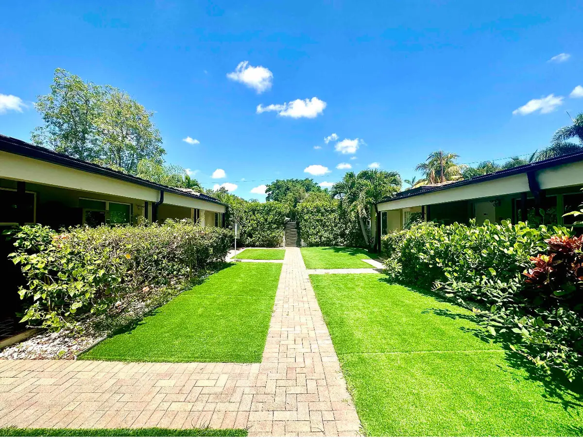 630 NE 17th Way, Fort Lauderdale, FL 33304 - #1