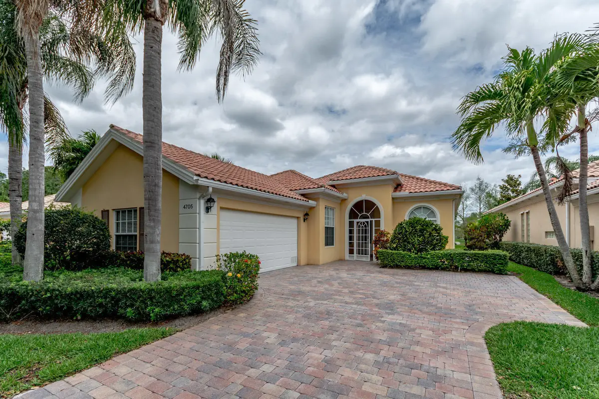 4705 Dovehill Drive, Palm Beach Gardens, FL 33418 - #1