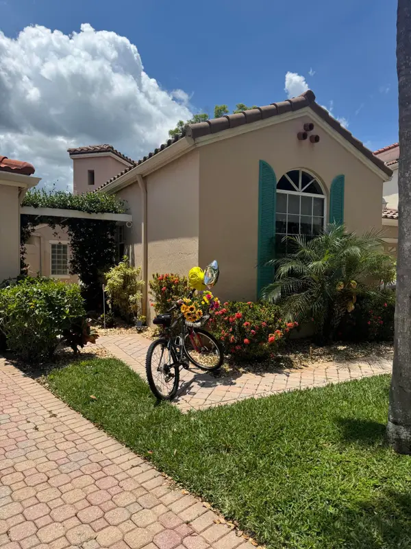 48 Via Del Corso, Palm Beach Gardens, FL 33418