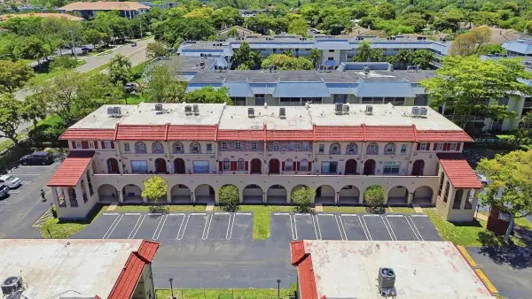 3050 N Riverside Drive #1a, Coral Springs, FL 33065