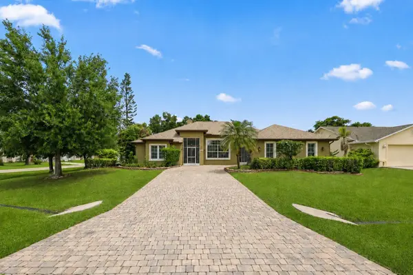 1593 SW Medley Lane, Port St Lucie, FL 34953