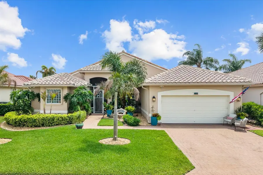 482 NW Blue Lake Drive, Port Saint Lucie, FL 34986 - #2