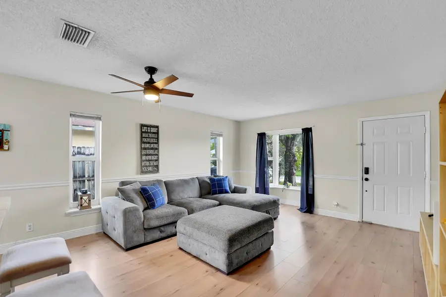 10359 Boynton Pl Circle, Boynton Beach, FL 33437 - #3