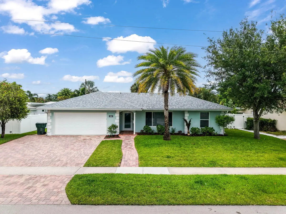 1041 SW 4th Street, Boca Raton, FL 33486 - #1