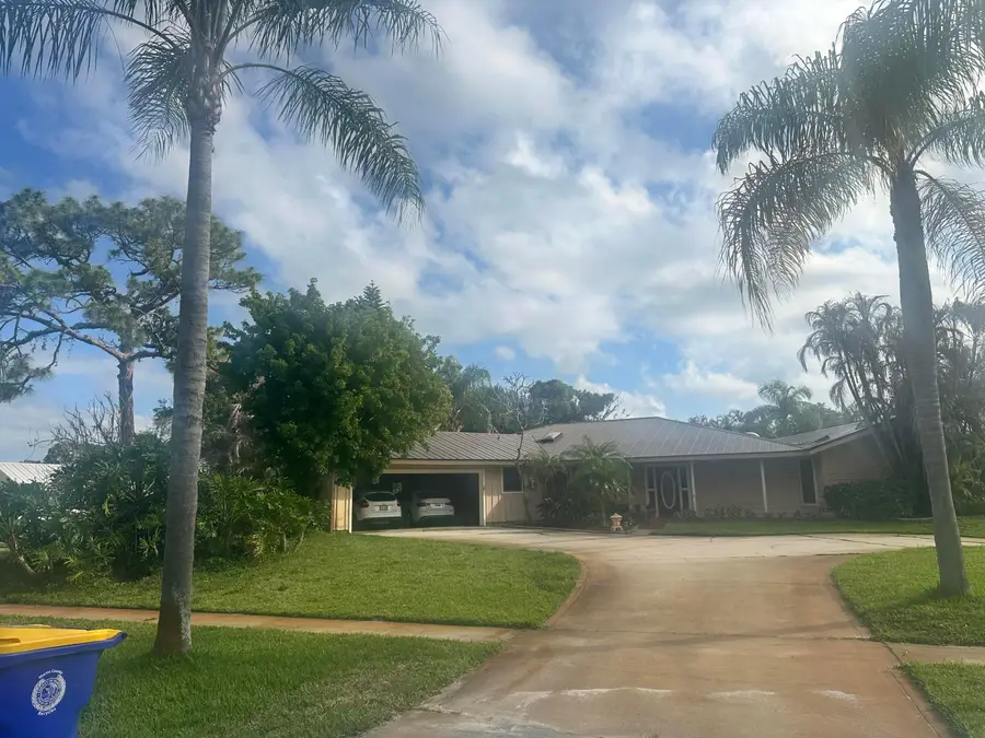 931 NE Town Terrace, Jensen Beach, FL 34957 - #2