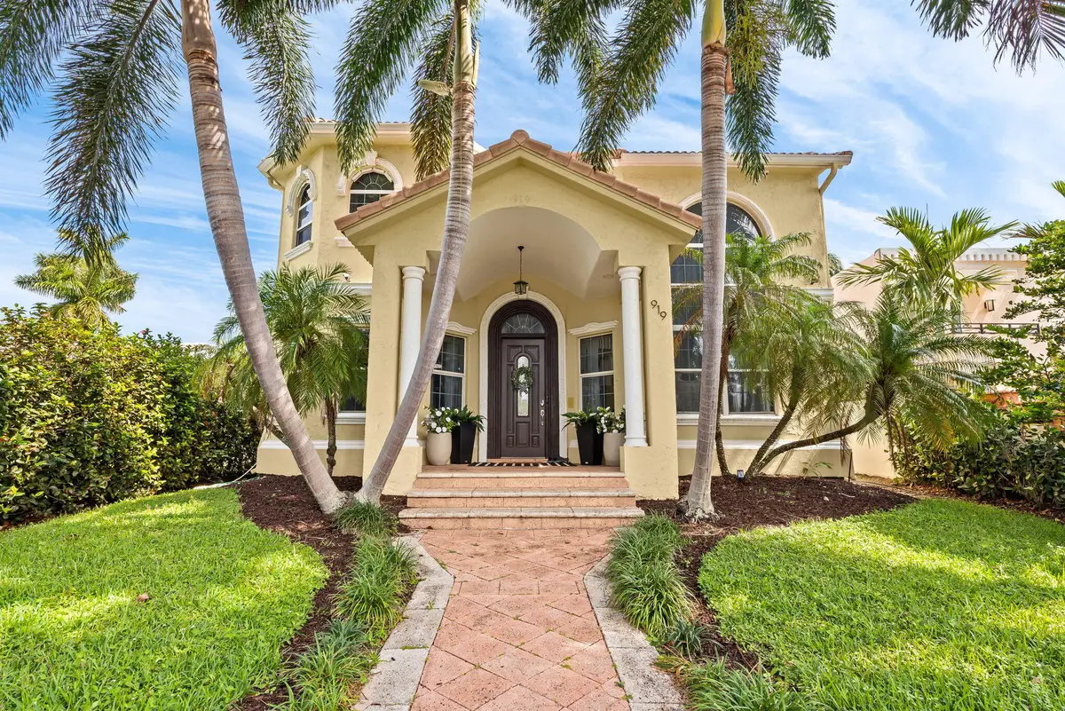 919 Hollywood Boulevard, Hollywood, FL 33019 - #1