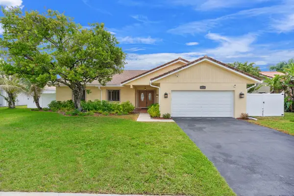 21111 Escondido Way N, Boca Raton, FL 33433