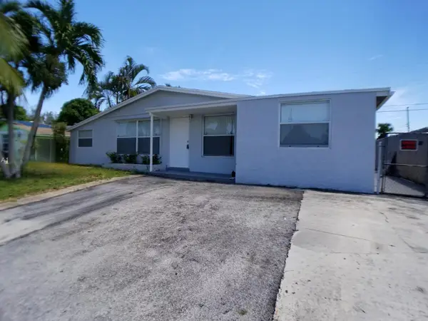 1561 W 11th Street, Riviera Beach, FL 33404