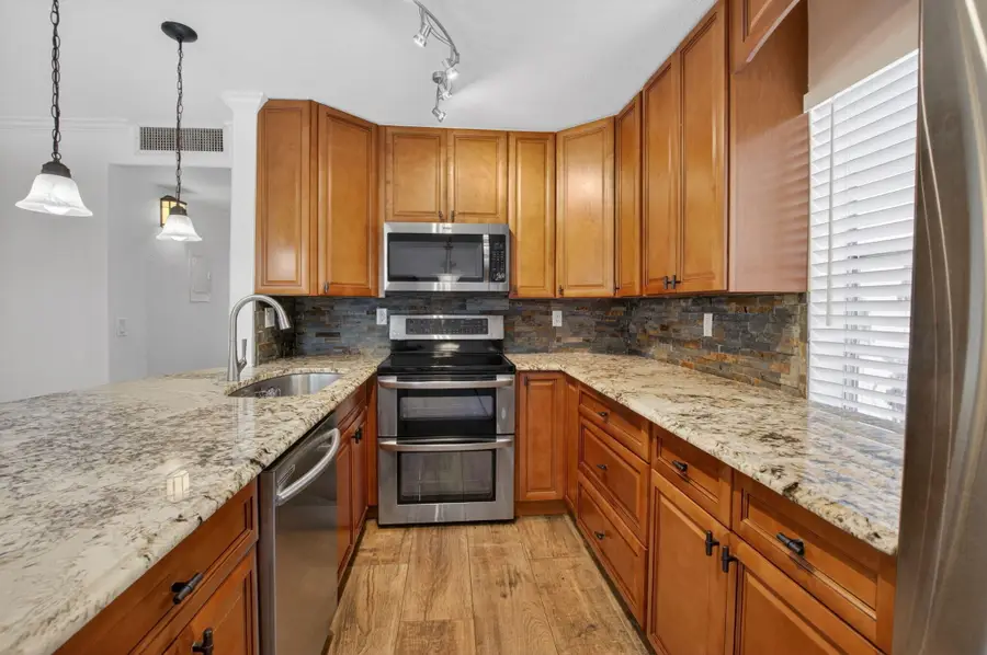 22 Normandy A, Delray Beach, FL 33484 - #3
