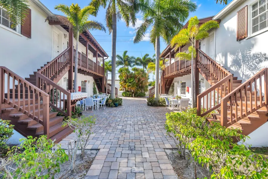 230 Conniston Road, West Palm Beach, FL 33405 - #2