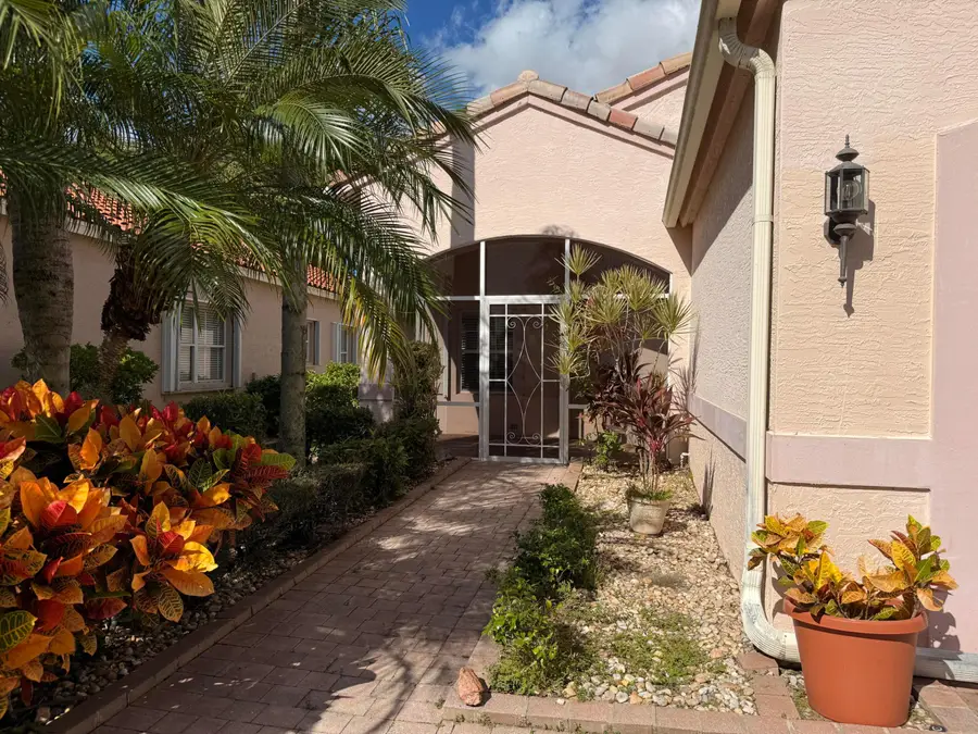 633 NW Whitfield Way, Port Saint Lucie, FL 34986 - #2