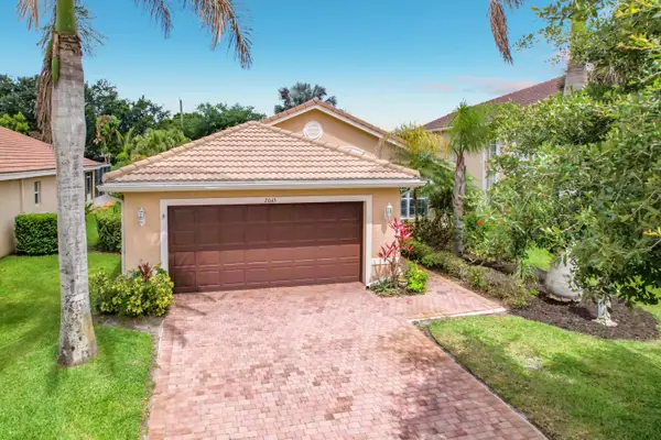 2045 Grey Falcon Circle Sw, Vero Beach, FL 32962