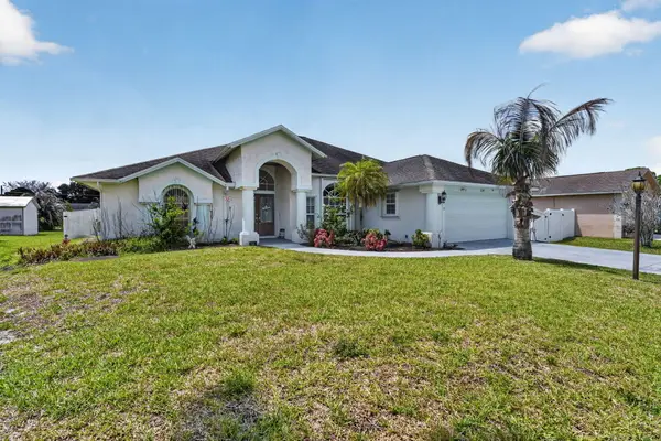 214 SW Holden Terrace, Port St Lucie, FL 34984