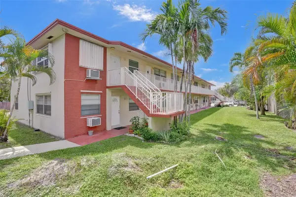 2915 Plunkett Street #5d, Hollywood, FL 33020