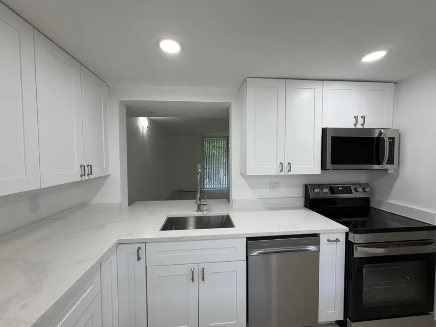 5220 Las Verdes Circle #317, Delray Beach, FL 33484 - #2