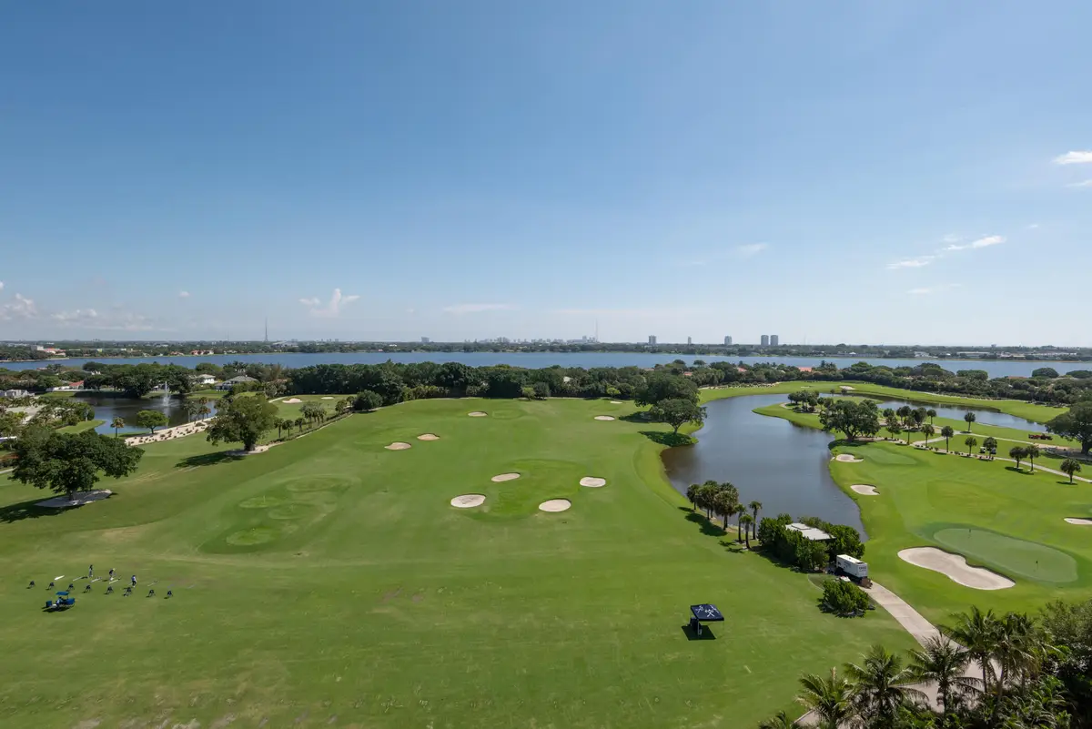 2000 Presidential Way #1401, West Palm Beach, FL 33401 - #1