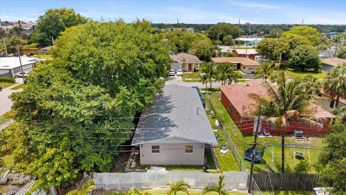 1210 NW 30th Avenue #1-3, Fort Lauderdale, FL 33311 - #1