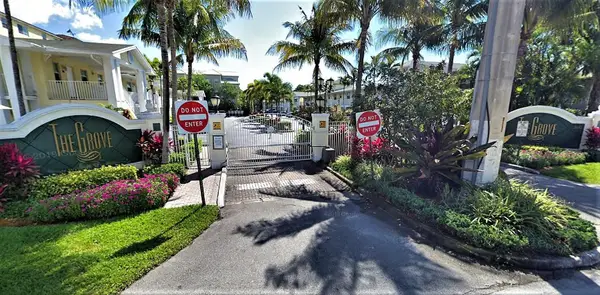 2660 NE 8th Avenue #302, Wilton Manors, FL 33334