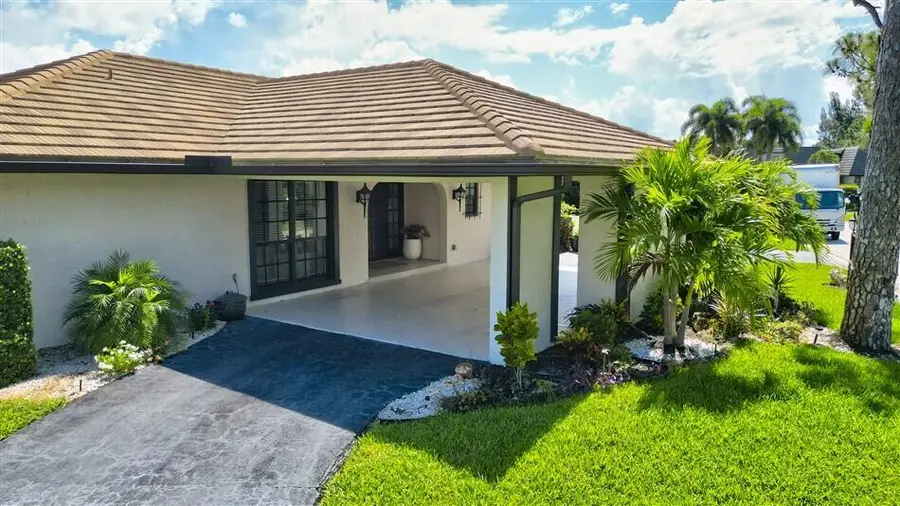 429 Pine Villa Drive, Atlantis, FL 33462 - #3