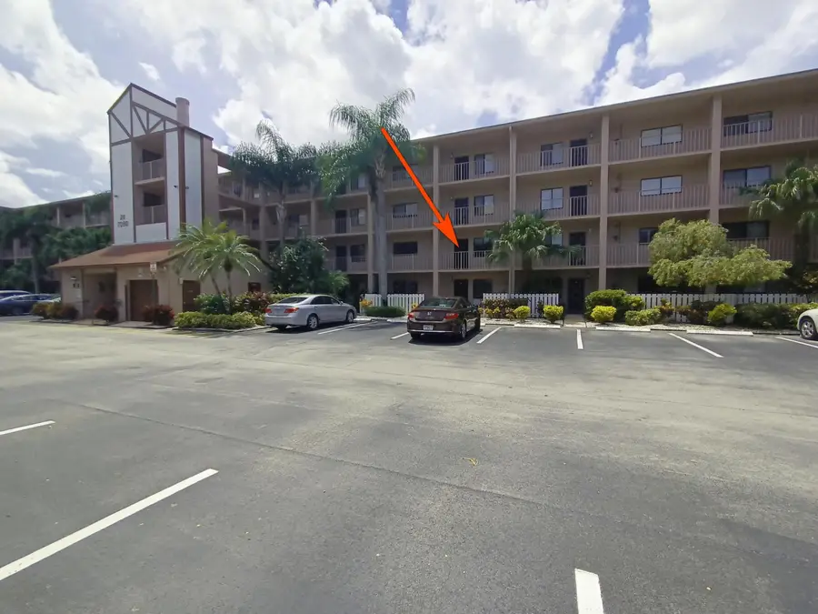 7280 Amberly Lane #207, Delray Beach, FL 33446 - #2